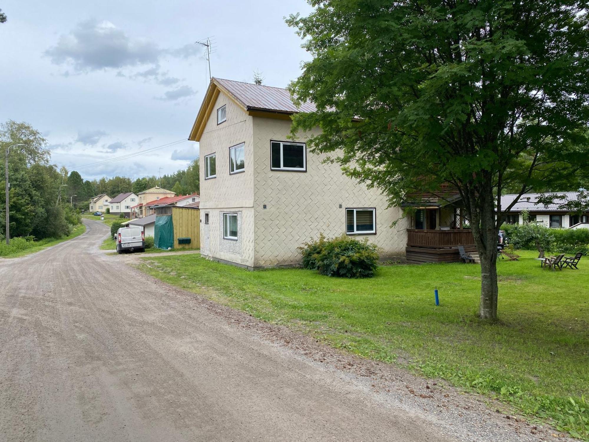 Апартаменты Maentyharju Keskus, Yksityishuoneita Keittioellae Tai Koko 88M2 Asunto Экстерьер фото